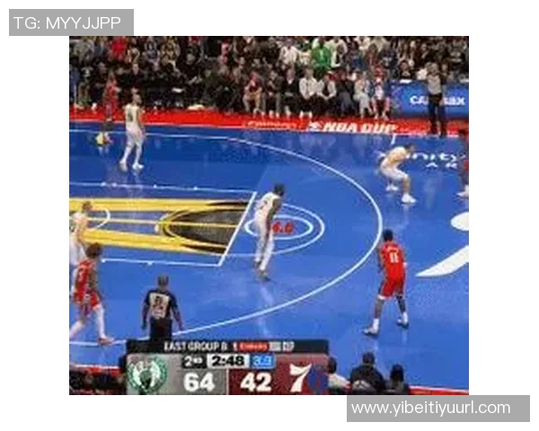 埃奇库姆高空起飞挑战米切罗虽未成功却成功造成犯规 埃奇库姆高空起飞挑战米切罗虽未成功却成功造成犯规